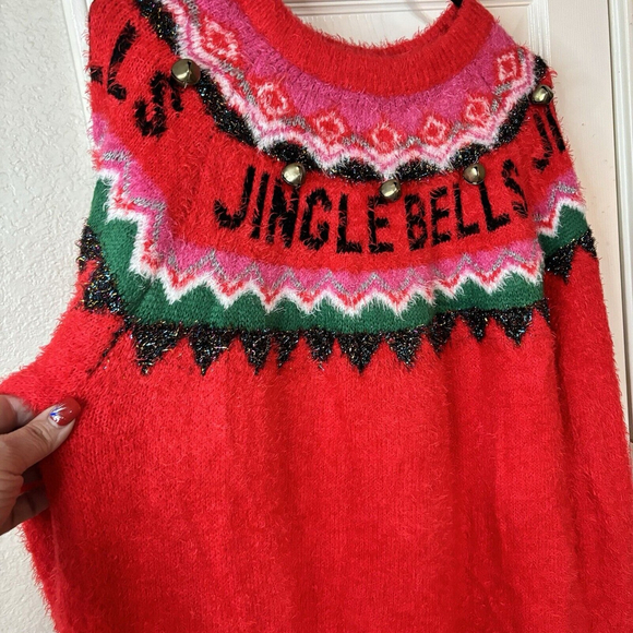 Women's Red Christmas Holiday Pullover Sweater with Jingle Bell Design Large - Picture 5 of 8